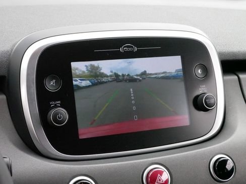 Used 2018 FIAT 500X Trekking w/ Cold Weather Package image 31