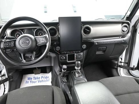 Used 2023 Jeep Wrangler Unlimited Sport AWD/4WD image 29