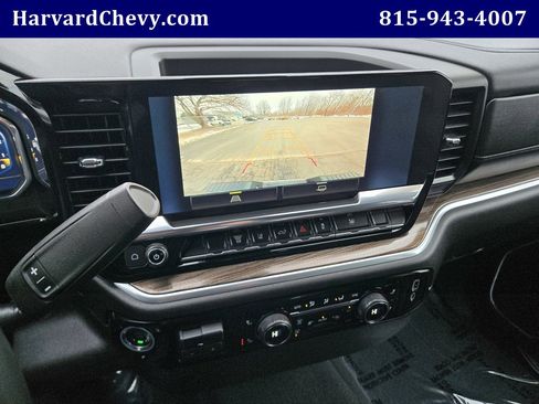 Used 2025 Chevrolet Silverado 2500 LT w/ Convenience Package image 10