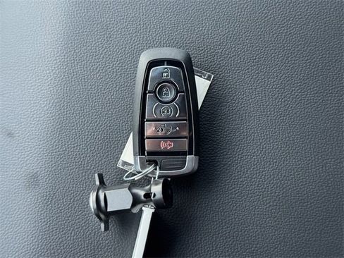 New 2026 Ford F150 XLT w/ Equipment Group 302A MID image 20