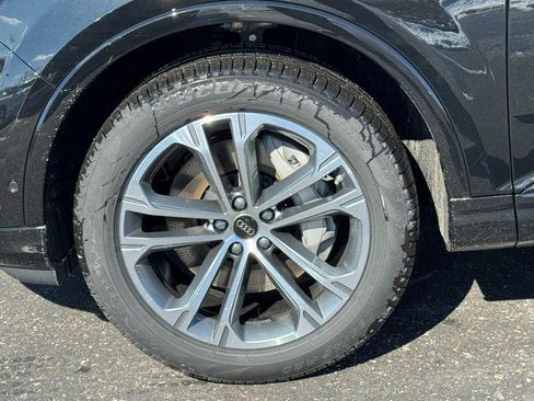 New 2026 Audi Q7 2.0T Premium image 4