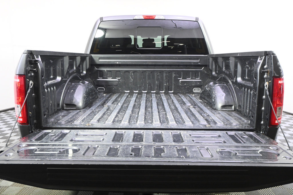 Used 2017 Ford F150 XLT w/ Equipment Group 302A Luxury AWD/4WD image 19