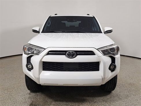 Used 2021 Toyota 4Runner SR5 Premium image 3