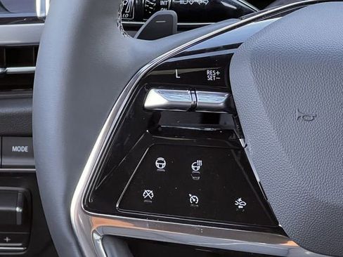 Certified 2026 Cadillac Escalade ESV Sport w/ LPO, ONYX Package image 13