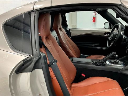 Used 2023 MAZDA MX-5 Miata Grand Touring image 10
