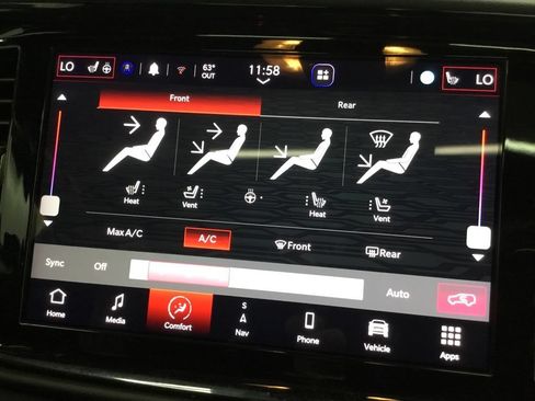 Used 2023 Dodge Durango GT AWD/4WD image 30