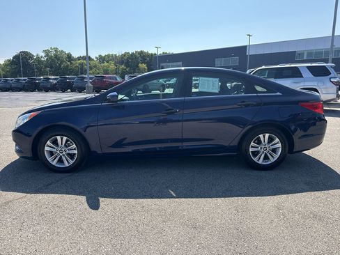 Used 2011 Hyundai Sonata GLS w/ Popular Equipment Pkg 2 FWD image 6