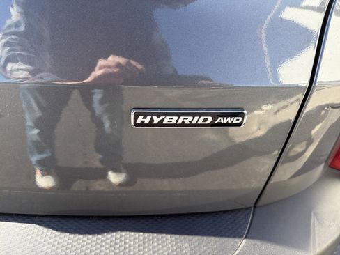 Used 2025 Ford Escape ST-Line Elite w/ Tech Pack #1 image 12