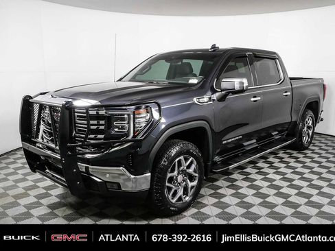 Used 2022 GMC Sierra 1500 SLT w/ SLT Premium Plus Package AWD/4WD image 26