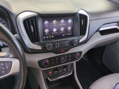 Used 2021 GMC Terrain SLT image 27