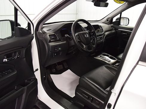 Used 2021 Honda Pilot Special Edition image 13