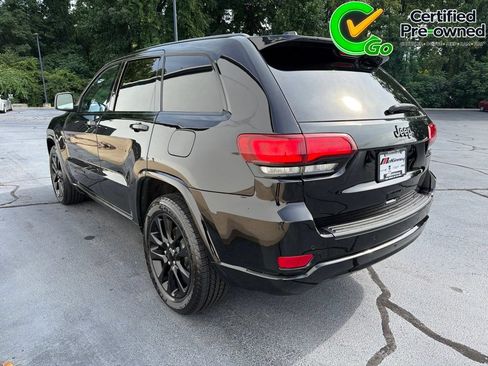 Used 2019 Jeep Grand Cherokee Altitude RWD image 13