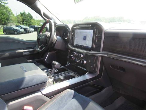 Used 2022 Ford F150 Raptor w/ Raptor 37 Performance Package AWD/4WD image 18
