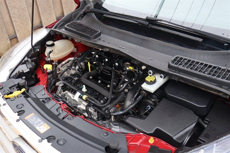 Used 2019 Ford Escape SE AWD/4WD image 29