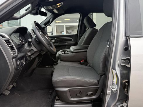 Used 2024 RAM 2500 Big Horn w/ Night Edition image 2