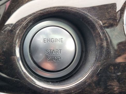 Used 2015 Mercedes-Benz S 550 S 550 image 21