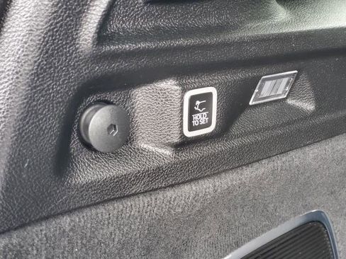 Used 2022 Jeep Grand Cherokee L Summit image 31