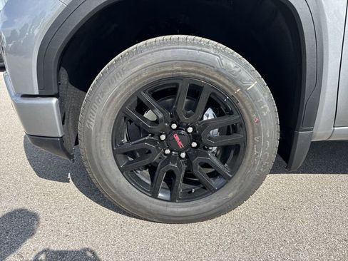 New 2026 GMC Sierra 1500 Elevation image 10