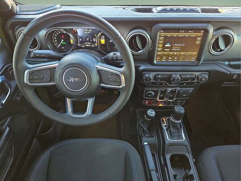 Used 2023 Jeep Wrangler Unlimited Rubicon 4xe image 20