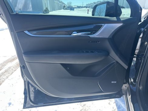 Certified 2024 Cadillac XT6 Sport image 13