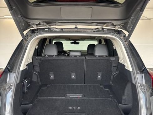 Certified 2024 Nissan Rogue SL w/ SL Premium Package FWD image 31