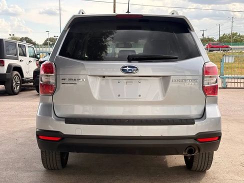 Used 2015 Subaru Forester 2.5i Limited AWD/4WD image 4