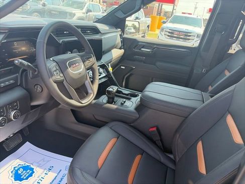 New 2026 GMC Sierra 1500 AT4 w/ AT4 Premium Package AWD/4WD image 16
