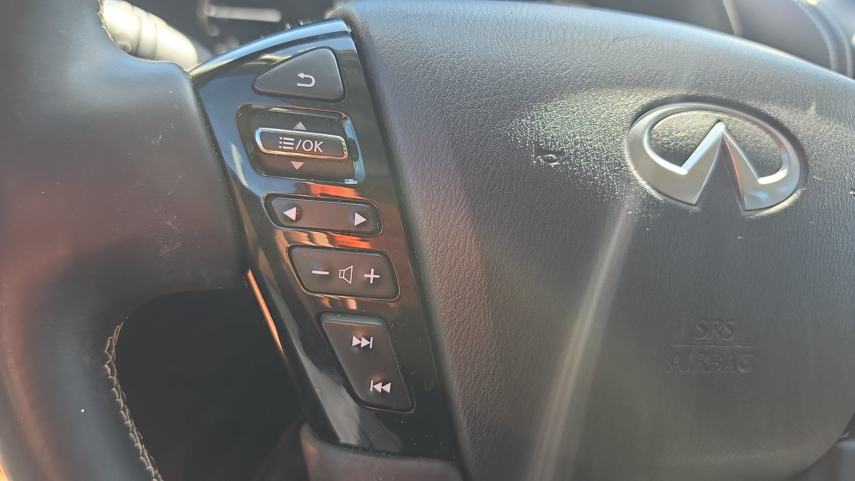 Used 2023 INFINITI QX80 Premium Select w/ Cargo Package RWD image 13