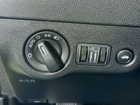 Used 2023 Dodge Charger R/T w/ Performance Handling Group image 20