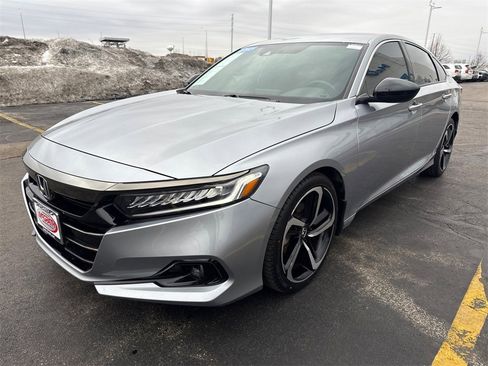 Used 2021 Honda Accord Sport image 9