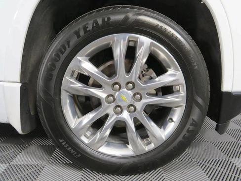 Used 2018 Chevrolet Traverse High Country image 59