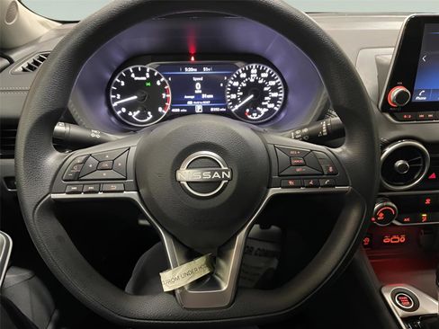 Used 2025 Nissan Sentra SV image 26