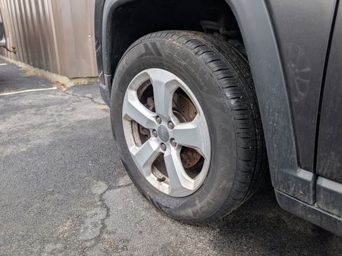 Used 2021 Jeep Compass Latitude w/ Convenience Group image 12