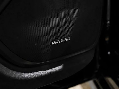 Used 2017 Maserati Ghibli w/ Luxury Package image 47