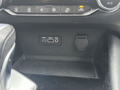 Used 2022 Nissan Altima 2.5 SL image 18