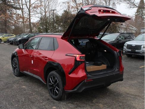 New 2026 Subaru Solterra Premium image 26