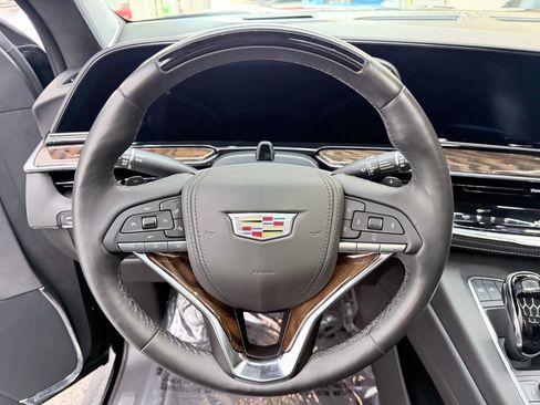 Used 2022 Cadillac Escalade ESV Sport Platinum w/ Heavy-Duty Trailer Package image 16