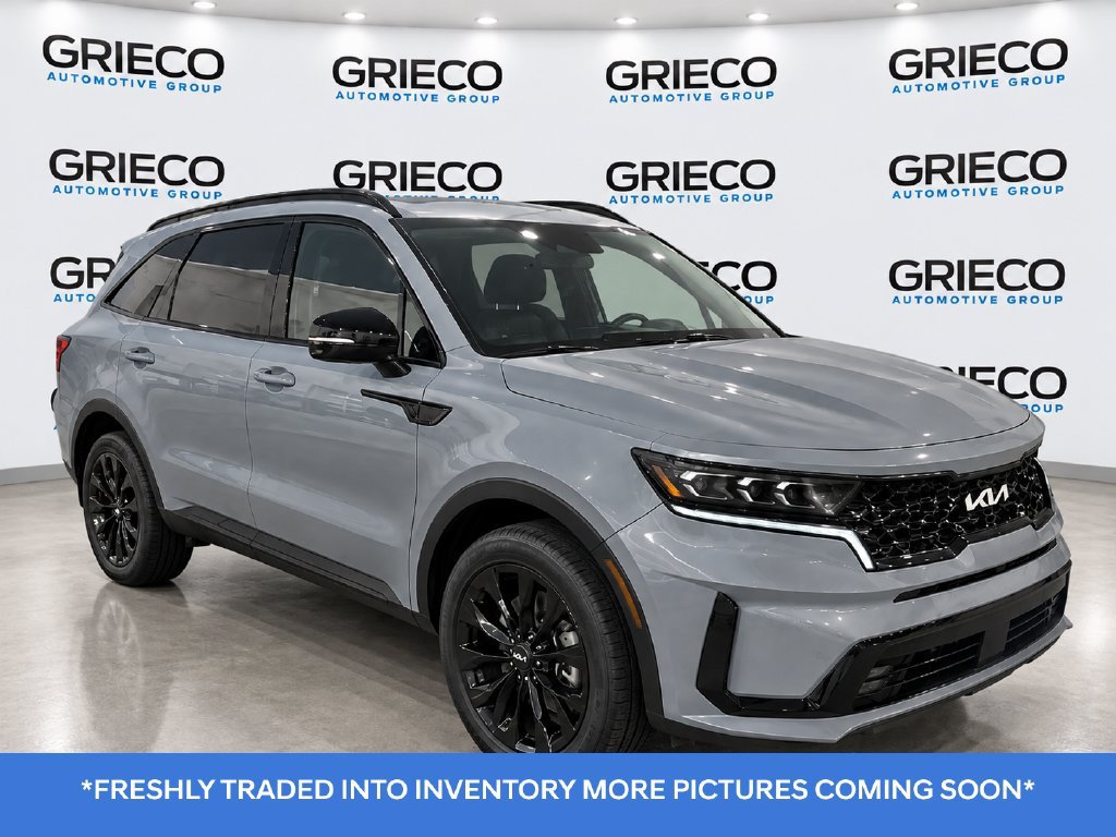 Used 2023 Kia Sorento SX AWD/4WD image 1