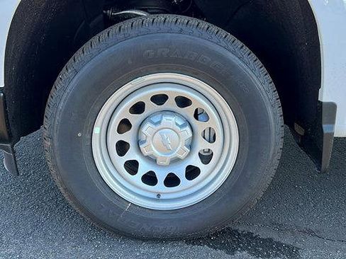 New 2026 Chevrolet Silverado 1500 W/T image 10