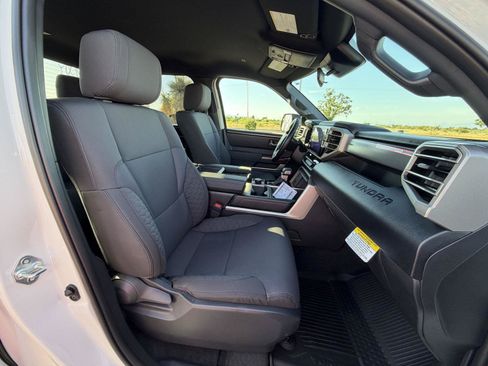New 2026 Toyota Tundra SR5 AWD/4WD image 25