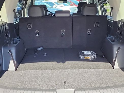 New 2025 Hyundai Santa Fe SEL image 7