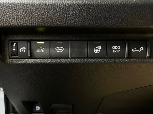 Certified 2025 Toyota RAV4 XSE image 22