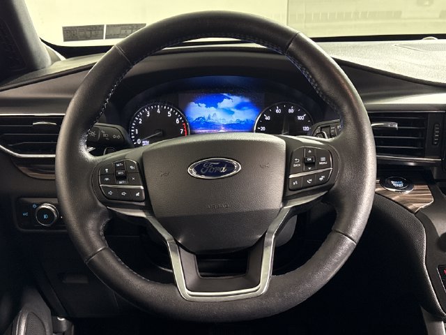 Used 2020 Ford Explorer Limited AWD/4WD image 25
