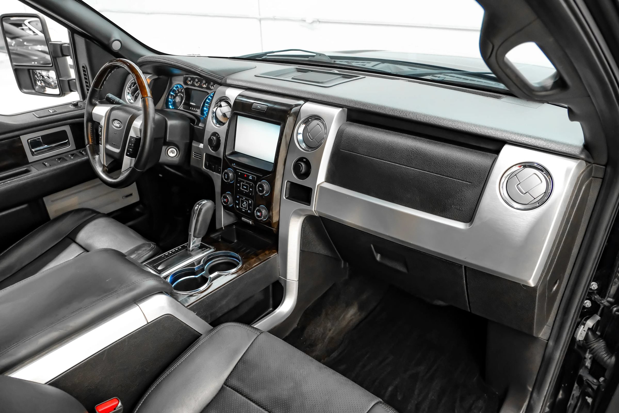 Used 2014 Ford F150 Platinum AWD/4WD image 10