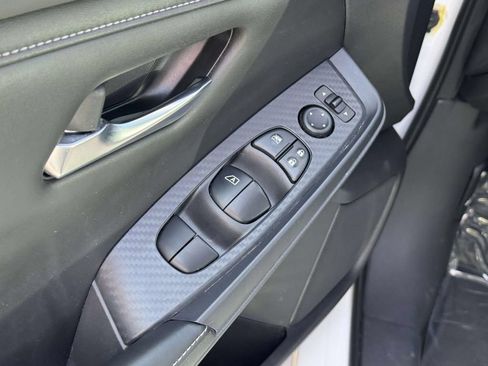 Used 2020 Nissan Sentra SV FWD image 29