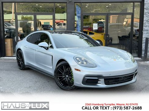 Used 2018 Porsche Panamera 4 AWD/4WD image 2
