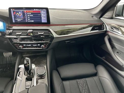 Used 2023 BMW 530i xDrive w/ M Sport Package image 28