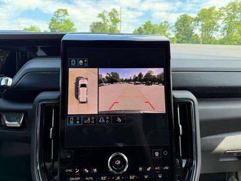 Certified 2026 GMC Yukon AT4 Ultimate AWD/4WD image 34