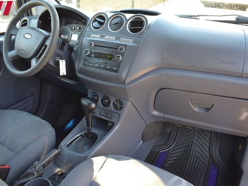 Used 2013 Ford Transit Connect XLT image 11