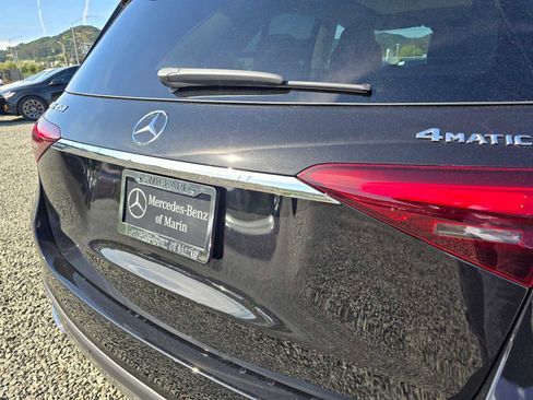 New 2026 Mercedes-Benz GLE 450 4MATIC image 15